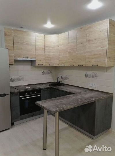 Кухонный гарнитур угловой