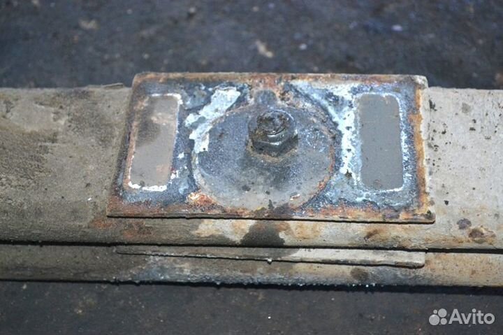 Рессора переднего моста, левая scania 4-series 124