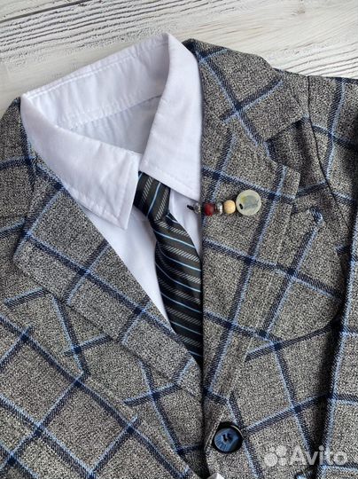 Костюм с пиджаком 110 размер