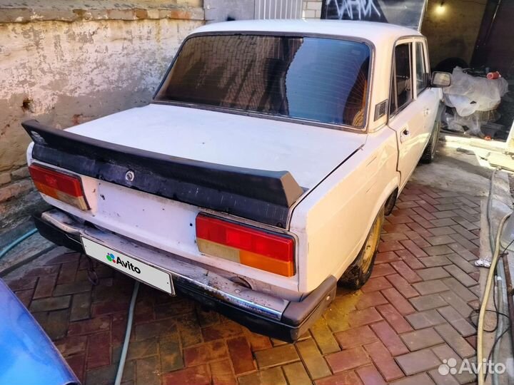 ВАЗ 2107 1.6 МТ, 2006, битый, 140 000 км