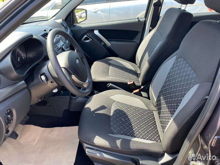 LADA Granta 1.6 МТ, 2020, 17 500 км