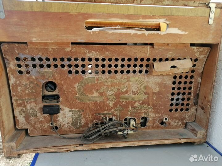 Радиола ламповая Волга