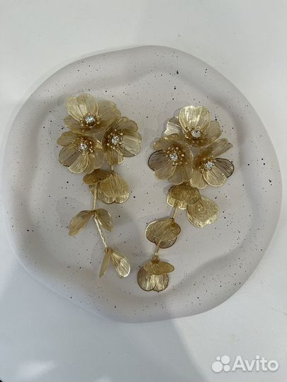 Длинные серьги цветы