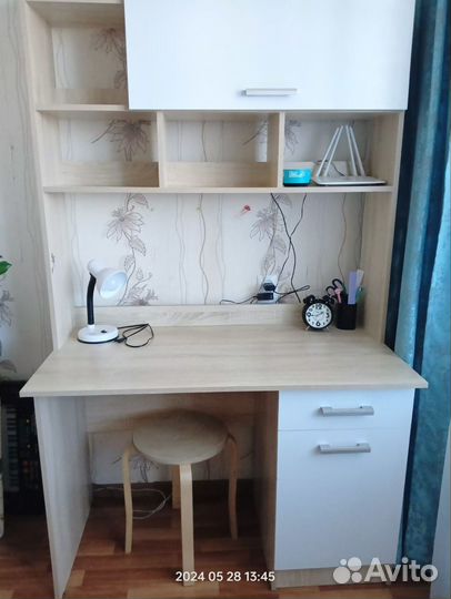 Стол для школьника