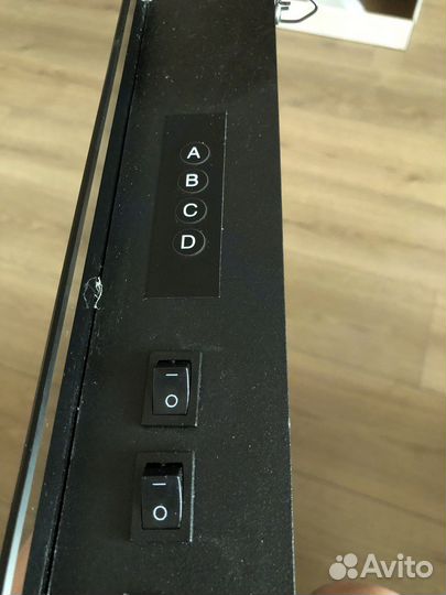 Картина- водопад с календарем