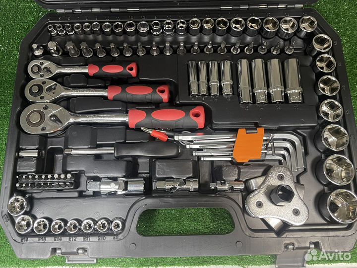 Набор инструментов 121 предмет