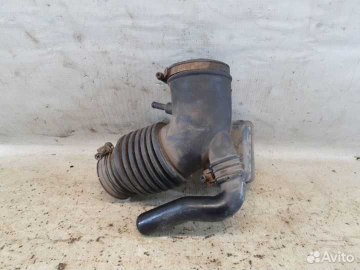 Патрубок Hyundai Sonata 5 G4GC 2008