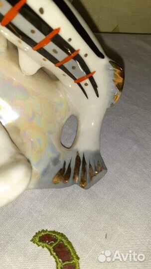 Статуэтка фарфор