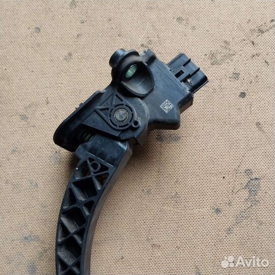 Педаль газа mitsubishi outlander xl 2008 Европа