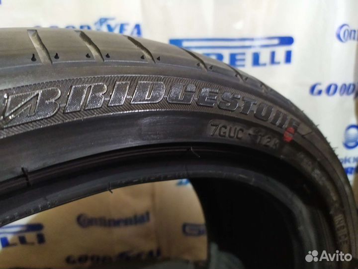 Bridgestone Potenza RE050 215/40 R17