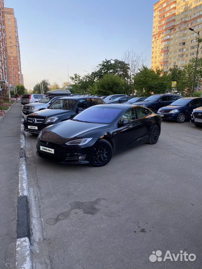 Tesla Model S 518 л.с. AT, 2018, 120 000 км