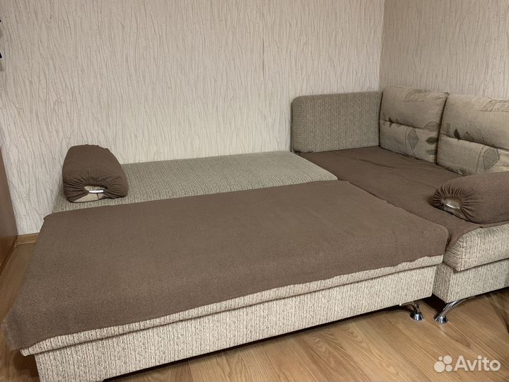Большой угловой диван бу