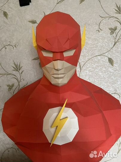 Полигональная фигура «Флэш»