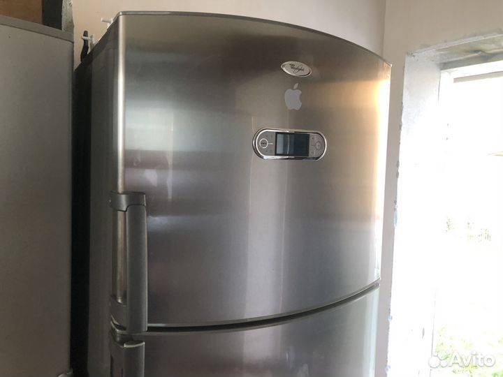 Холодильник whirlpool