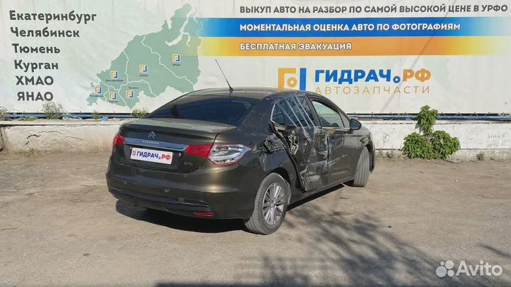 Фонарь задний (стоп сигнал) Citroen C4 II 96774836