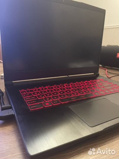 Игровой ноутбук MSI