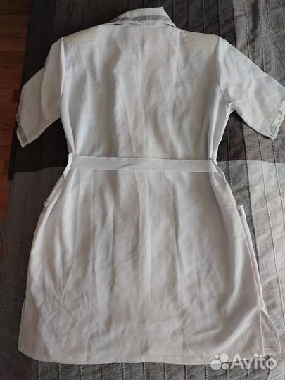 Халат новый для салона красоты размер S