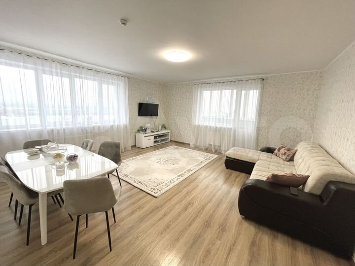 3-к. квартира, 111 м², 16/25 эт.