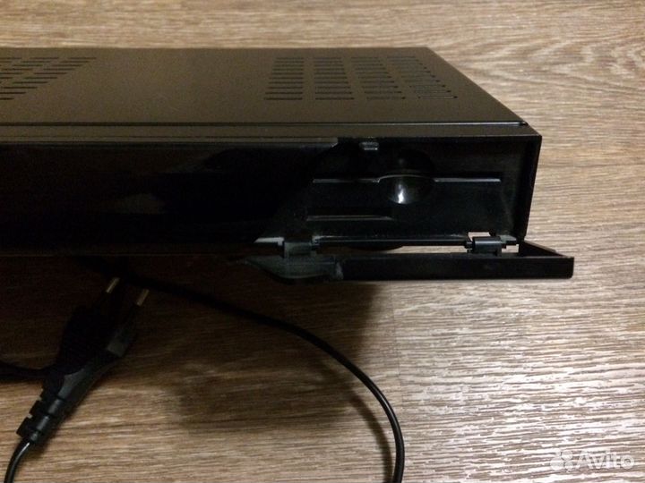 Корпус для ресивера триколор GS8300N