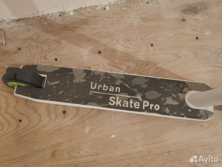 Самокат трюковой