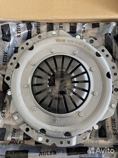 Нажимной диск сцепления корзина Opel Zafira 1,8