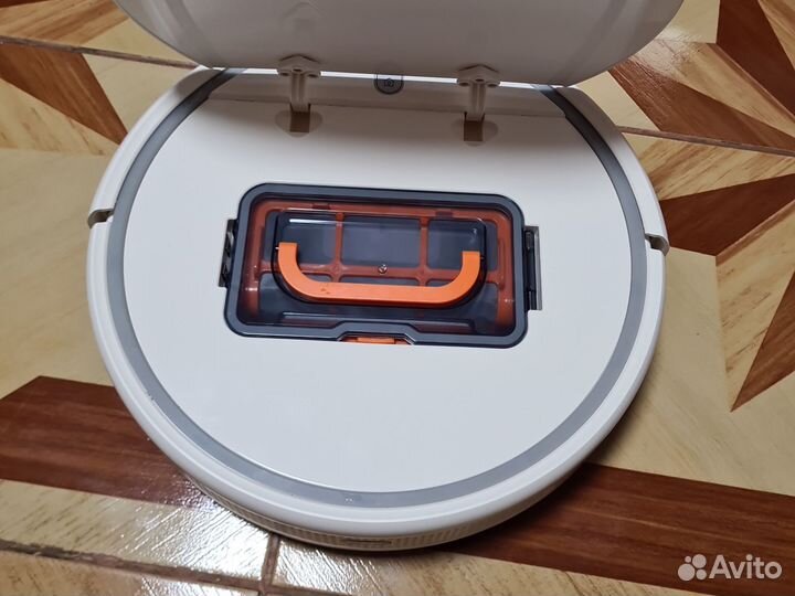 Робот пылесос