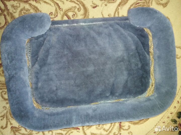 Диван для маленьких пород собак и кошек