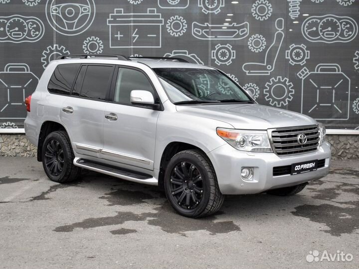 Toyota Land Cruiser, 2013