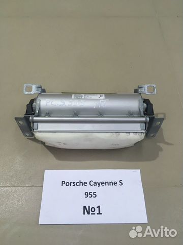 Подушка безопасности в торпедо Porsche Cayenne