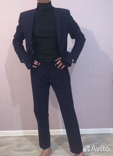 Мужской костюм Zara (M)