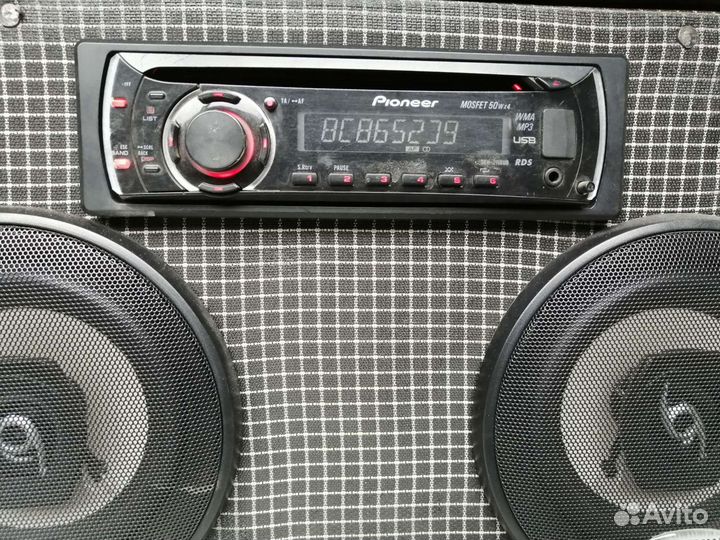 Музыкальный центр