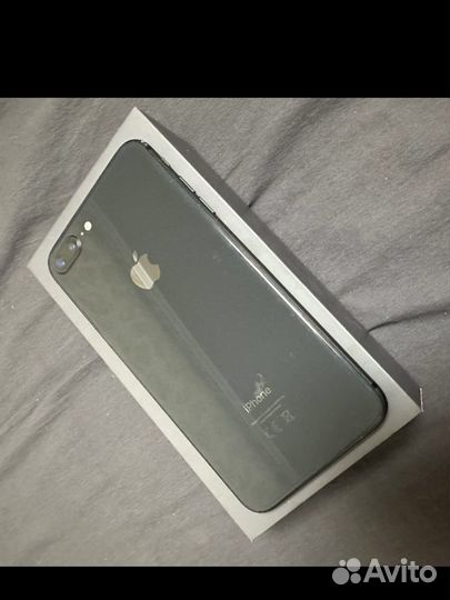 iPhone 8 Plus, 64 ГБ