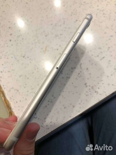 Телефон iPhone 6s на запчасти