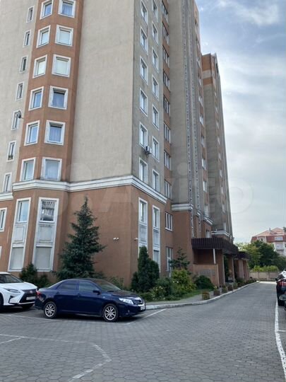 2-к. квартира, 100 м², 13/13 эт.