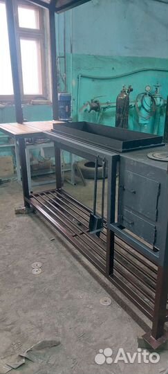 Мангальная зона под крышей