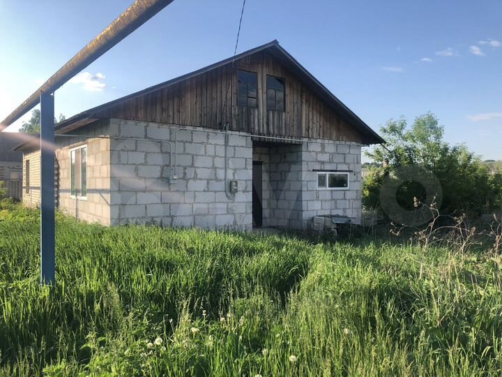 Дом 93 м² на участке 50 сот.