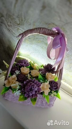 Корзина цветов из мыла