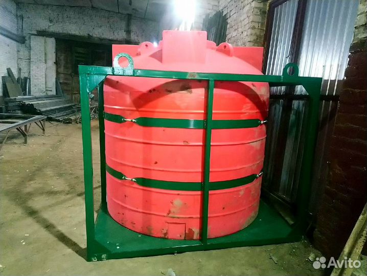 Емкость пластиковая в каркасе