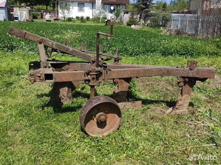Плуг на мтз 80