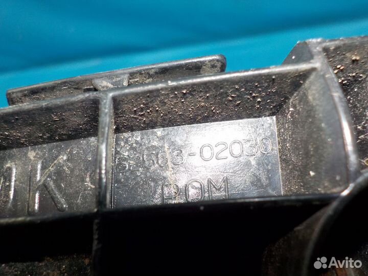 Кронштейн заднего бампера левый toyota Auris (E15) 2006-2012