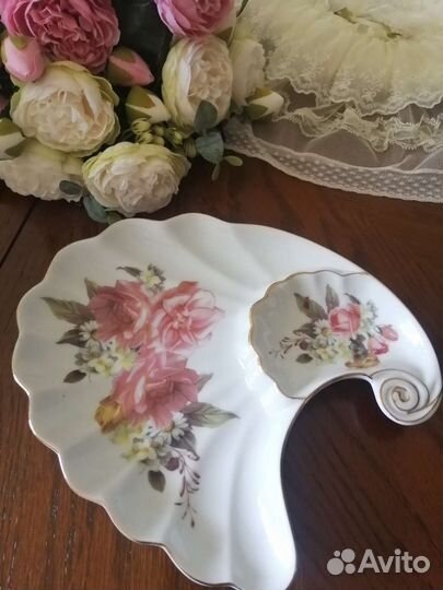 Блюдо фарфор Англия