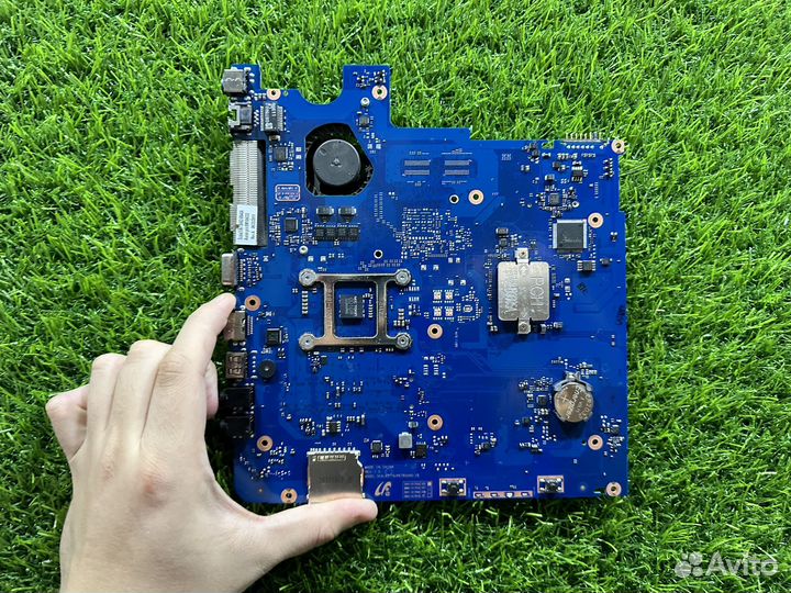 Мать samsung np300e5a hm65 intel UMA
