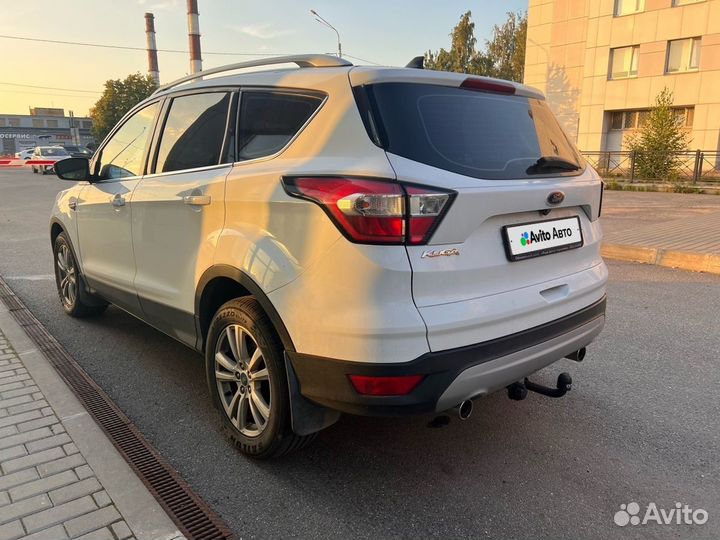 Ford Kuga 2.5 AT, 2017, 128 000 км