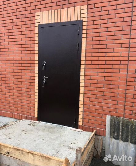 Дверь входная с терморазрывом