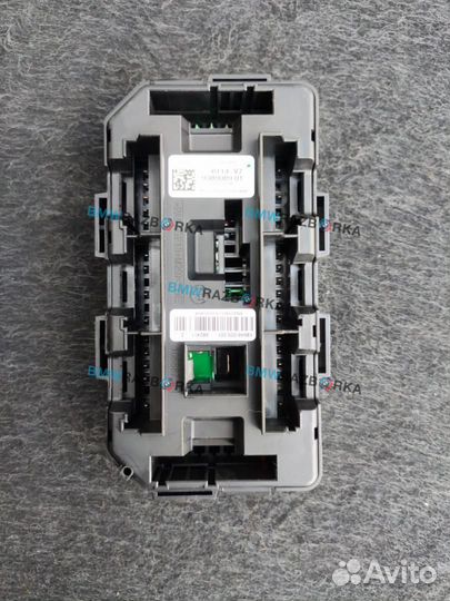 Распределитель тока передний BMW 3 61149389069