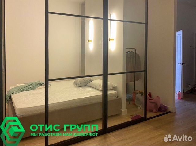 Раздвижные стеклянные перегородки