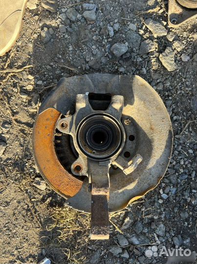 Поворотный кулак Datsun On-do