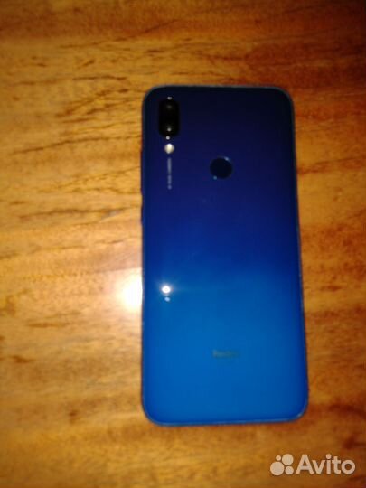 Xiaomi Redmi 7, 4/64 ГБ