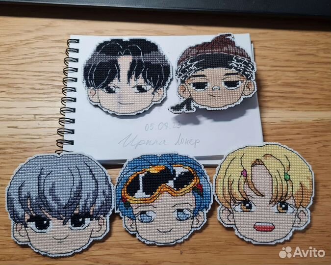 Kpop Ateez. Карты и брелоки