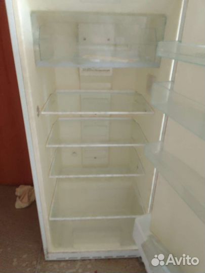 Холодильник на запчасти